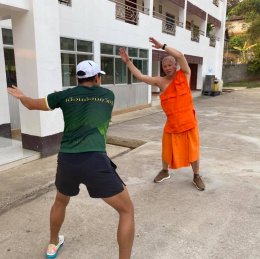 กายภาพบำบัดสำหรับพระสงฆ์