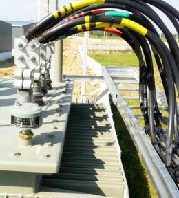 ตู้ควบคุมไฟฟ้าหลัก