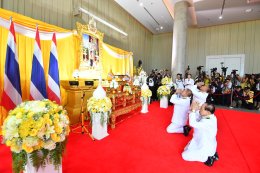 โปรดเกล้าฯ แต่งตั้งประธานและรองประธานวุฒิสภา