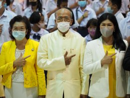 "วิชา มหาคุณ" จับมือสมาชิกวุฒิสภา พัฒนาหมู่บ้านช่อสะอาด สู่การเป็นต้นแบบตำบลช่อสะอาด "ลำปางโมเดล"