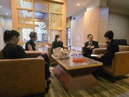 ศาสตราจารย์พิเศษ นายแพทย์ธีระ รามสูต ประธานมูลนิธิราชประชาสมาสัย ในพระบรมราชูปถัมภ์ พร้อมทั้งเจ้าหน้าที่สถาบันราชประชาสมาสัย ได้เดินทางไปบันทึกรายการเคลียร์คัด ชัดเจน ที่ช่อง NBT