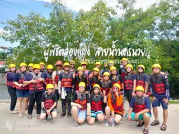 volunteer activities in making bird houses and planting trees at Khun Dan Prakan Chon Dam. Nakhon Nayok Province