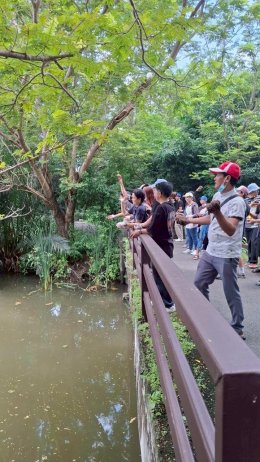 โครงการอนุรักษ์คุ้งบางกะเจ้า ทำผ้ามัดย้อม ย้ายต้นกล้า ปั้นลูกอีเอ็ม