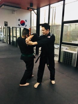 Aikido (ศิลปป้องกันตัวของญี่ปุ่น) กับงานบอดี้การ์ด 