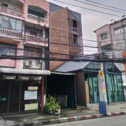 งานฟาซาด (Facade)