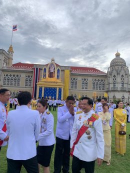 งานสโมสรสันนิบาตเฉลิมพระเกียรติพระบาทสมเด็จพระเจ้าอยู่หัว