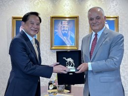 พีระพันธุ์ พบปะหารือกับ นายอับดุรเราะห์มาน อับดุลอะซีซ อัลซุฮัยบานี (H.E. Mr. Abdulrahman Abdulaziz Alsuhaibani) เอกอัครราชทูตซาอุดีอาระเบีย ประจำประเทศไทย