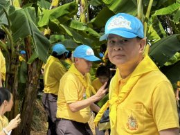 พีระพันธุ์  ร่วมเยี่ยมชมและศึกษาดูงานหลักสูตรการฝึกปฏิบัติและดูงานเศรษฐกิจพอเพียงของศูนย์ฝึกโรงเรียนจิตอาสา 904