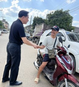 "พีระพันธุ์" นำทีม รทสช.ลงพื้นที่เยี่ยมเยียนให้กำลังใจชาวหาดใหญ่ รับฟัง 'ปัญหา - เรื่องร้องเรียน' ผู้ประสบภัย ลั่นพร้อมแก้วิกฤต หากชาวบ้านไม่ได้รับความเป็นธรรม