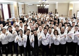 รวมไทยสร้างชาติ เครื่องร้อนพร้อมลุยเลือกตั้ง! 