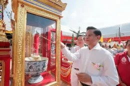 “พีระพันธุ์” เป็นประธานพิธีหล่อองค์พระมหาโพธิสัตว์กวนอิมพันกร