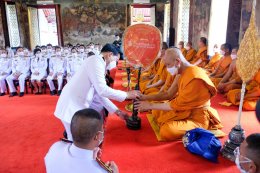 'พีระพันธุ์' เป็นประธานในพิธีถวายผ้าพระกฐินพระราชทาน