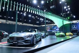เมอร์เซเดส-เบนซ์ จัดหนักส่งท้ายปี อวดโฉมรถยนต์ไฟฟ้าต้นแบบ EQA พร้อมเปิดตัว  2 รถหรูแรงตระกูลเอเอ็มจี ในมอเตอร์ เอ็กซ์โป ครั้งที่ 35