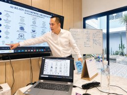 สำนักพิมพ์วิชเปิดบ้านต้อนรับ 2 กูรูแถวหน้าด้าน Transformation 