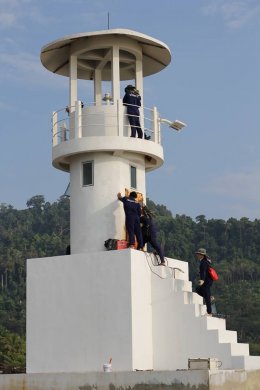 ชุดตรวจซ่อมบำรุงเครื่องหมายทางเรือ ได้ตรวจซ่อมบำรุงเครื่องหมายทางเรือตามวงรอบ ฝั่งตะวันตกของประเทศไทย