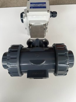 1 1/2” บอลวาล์ว 3 ทางUPVC ประกอบมอเตอร์วาล์ว 4-20mA 220Vac