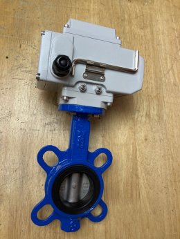 2 นิ้ว วาล์วปีกผีเสื้อ Butterfly valve ประกอบหัวขับวาล์ว AKK05 ขนานแรงบิด 50 นิวตัน-เมตร เปิด-ปิดน้ำไฟฟ้า 220VAC   