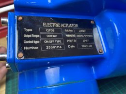 QT09 NEUMAX MOTORIZED ELECTRIC ACTUATOR 220Vac