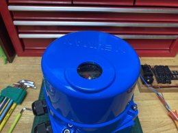 QT09 NEUMAX MOTORIZED ELECTRIC ACTUATOR 220Vac