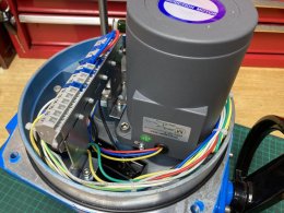 QT28 NEUMAX MOTORIZED ELECTRIC ACTUATOR 220Vac