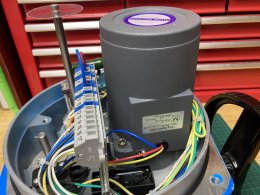 QT38 NEUMAX MOTORIZED ELECTRIC ACTUATOR 220Vac