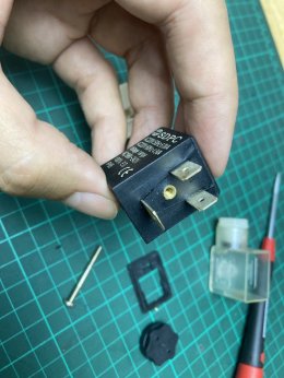 4V210-08 port 1/4 Solenoid valve 5/2 single coil 