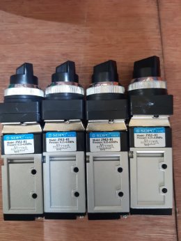 JMJ01 Selector switch pneumatic 5/2 way