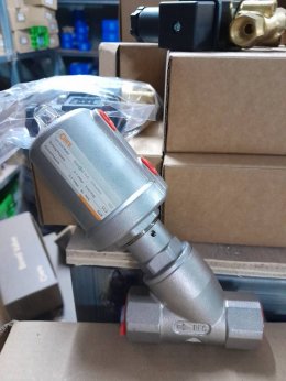 DN15" Angle Seat Valve 