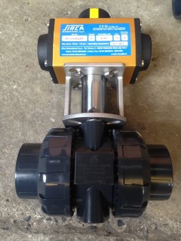 AP01+ ball valve UPVC