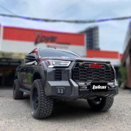 REVO TUNDRA 