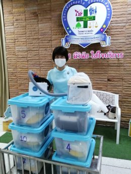 B & B Boat Co., Ltd. donated PAPR suits to doctors at Trang Hospital.