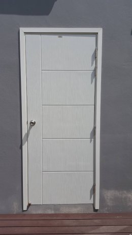 ประตูUPVCสำหรับบานประตูหน้าบ้าน ห้องนอนและห้องน้ำ โครงการกาญศิริ