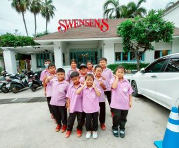 กลุ่มช็อกโกแลตฟองดู...SWENSEN'S บางแสน