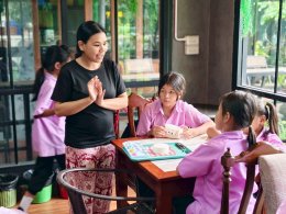 กลุ่มคัพเค้ก+ กลุุ่มบราวนี่ ร้าน "บ้านสวนนพเก้า"