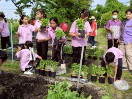 โครงการการขับเคลื่อนกิจกรรมเพื่อการสานต่อจากรุ่นสู่รุ่น