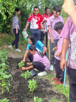 โครงการการขับเคลื่อนกิจกรรมเพื่อการสานต่อจากรุ่นสู่รุ่น