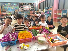 น้อง ๆ อนุบาล 1-3 ทำกระทง...วันลอยกระทง