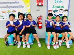 รางวัลเหรีญทอง การแข่งขันปั้นดินน้ำมัน ระดับปฐมวัย