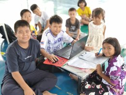  "เรียนรู้พรรณไม้ไทย สืบสานพระราชดำริ สร้างคุณค่าสู่ชุมชน