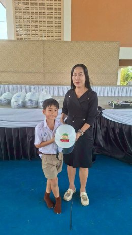  มอบหมวกกันน็อก ตามโครงการ DENSO&AMATA Together for Safe Road