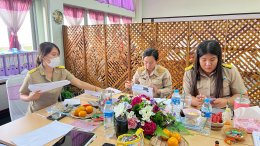 หน่วยตรวจสอบภายในติดตามตรวจสอบด้านการบริหารงบประมาณ การเงิน การบัญชี พัสดุ และการดำเนินงานของสถานศึกษา