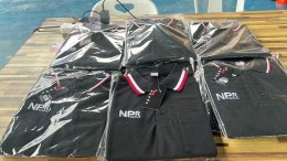 สนับสนุนเสื้อสีดำ