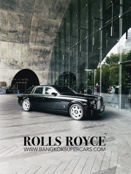 ให้เช่ารถ ROLLS ROYCE PHANTOM รถรับรองวีไอพีที่หรูที่สุดในเมืองไทย