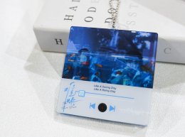 Keychain Music Box พวงกุญแจกล่องดนตรี