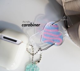 Carabiner Acrylic