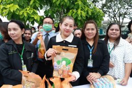 พิธีทำบุญตักบาตร ถวายพระราชกุศล เนื่องในวันสวรรคต ครบ ๕o วัน แด่สมเด็จพระนางเจ้าสิริกิติ์ พระบรมราชินีนาถ  พระบรมราชชนนีพันปีหลวง