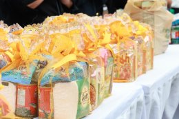 พิธีทำบุญตักบาตร ถวายพระราชกุศล เนื่องในวันสวรรคต ครบ ๕o วัน แด่สมเด็จพระนางเจ้าสิริกิติ์ พระบรมราชินีนาถ  พระบรมราชชนนีพันปีหลวง