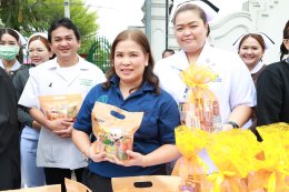 พิธีทำบุญตักบาตร ถวายพระราชกุศล เนื่องในวันสวรรคต ครบ ๕o วัน แด่สมเด็จพระนางเจ้าสิริกิติ์ พระบรมราชินีนาถ  พระบรมราชชนนีพันปีหลวง