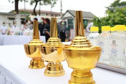 พิธีทำบุญตักบาตร ถวายพระราชกุศล เนื่องในวันสวรรคต ครบ ๕o วัน แด่สมเด็จพระนางเจ้าสิริกิติ์ พระบรมราชินีนาถ  พระบรมราชชนนีพันปีหลวง