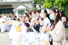 พิธีทำบุญตักบาตร ถวายพระราชกุศล เนื่องในวันสวรรคต ครบ ๕o วัน แด่สมเด็จพระนางเจ้าสิริกิติ์ พระบรมราชินีนาถ  พระบรมราชชนนีพันปีหลวง